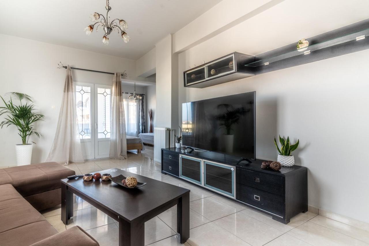 Spacious House With Seaview Ираклио Екстериор снимка