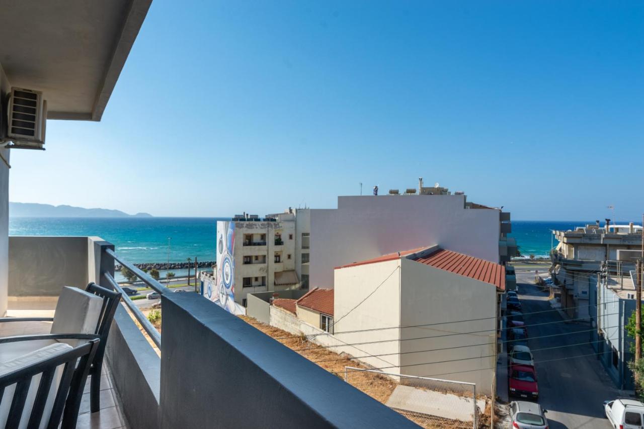 Spacious House With Seaview Ираклио Екстериор снимка