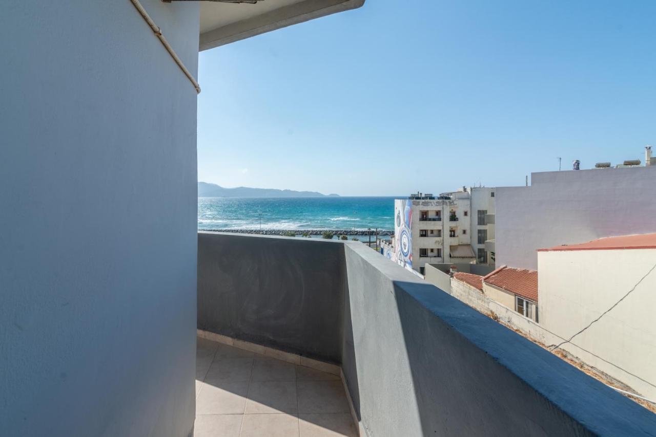 Spacious House With Seaview Ираклио Екстериор снимка