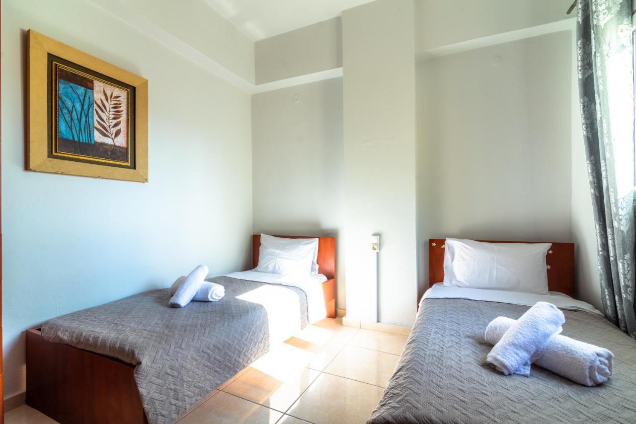 Spacious House With Seaview Ираклио Екстериор снимка